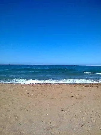 Alojamento de Acomodação e Pequeno-almoço Magna Grecia Crotone