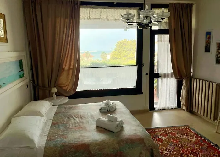 Magna Grecia Couette-café 4*